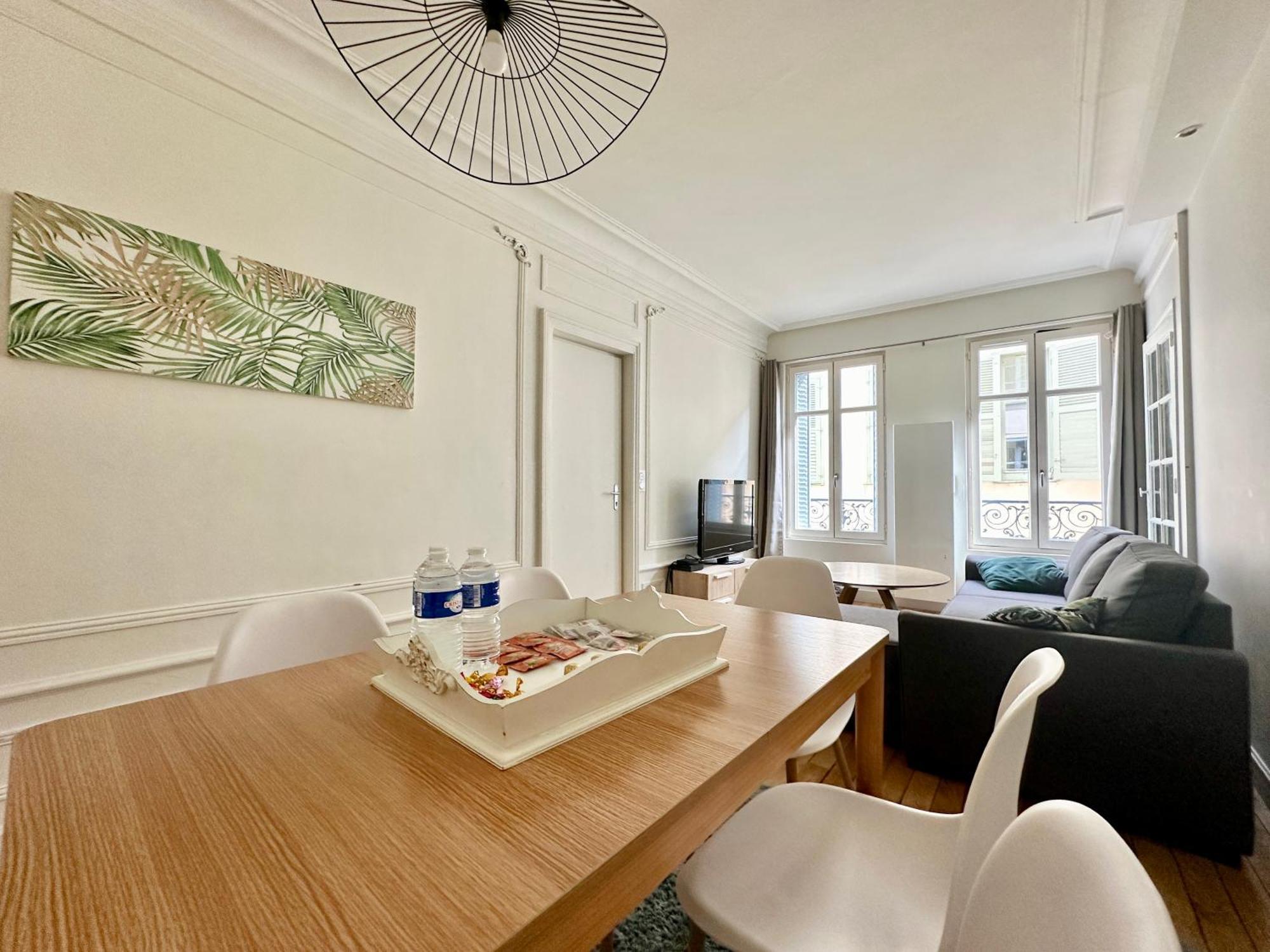 Apartmán L'Haussmannien, Splendide Et Lumineux Limoges Exteriér fotografie
